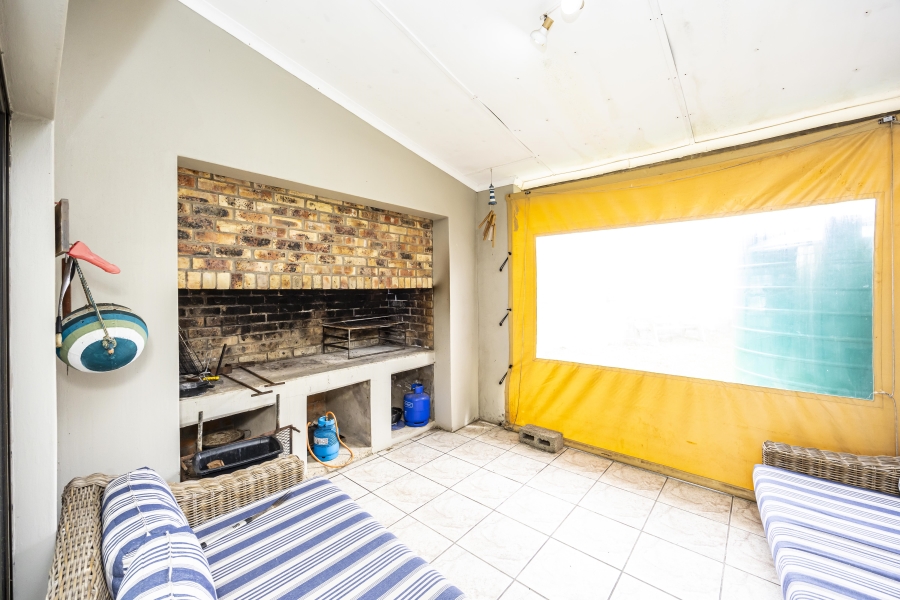 3 Bedroom Property for Sale in Marshstrand Eastern Cape